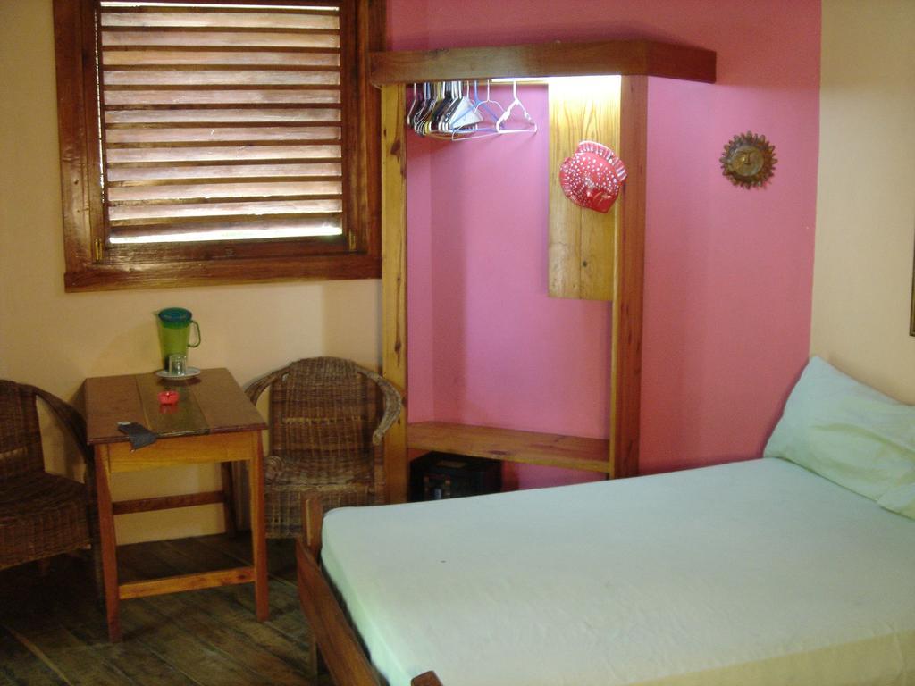 Whistling Bird Hotel Negril Buitenkant foto